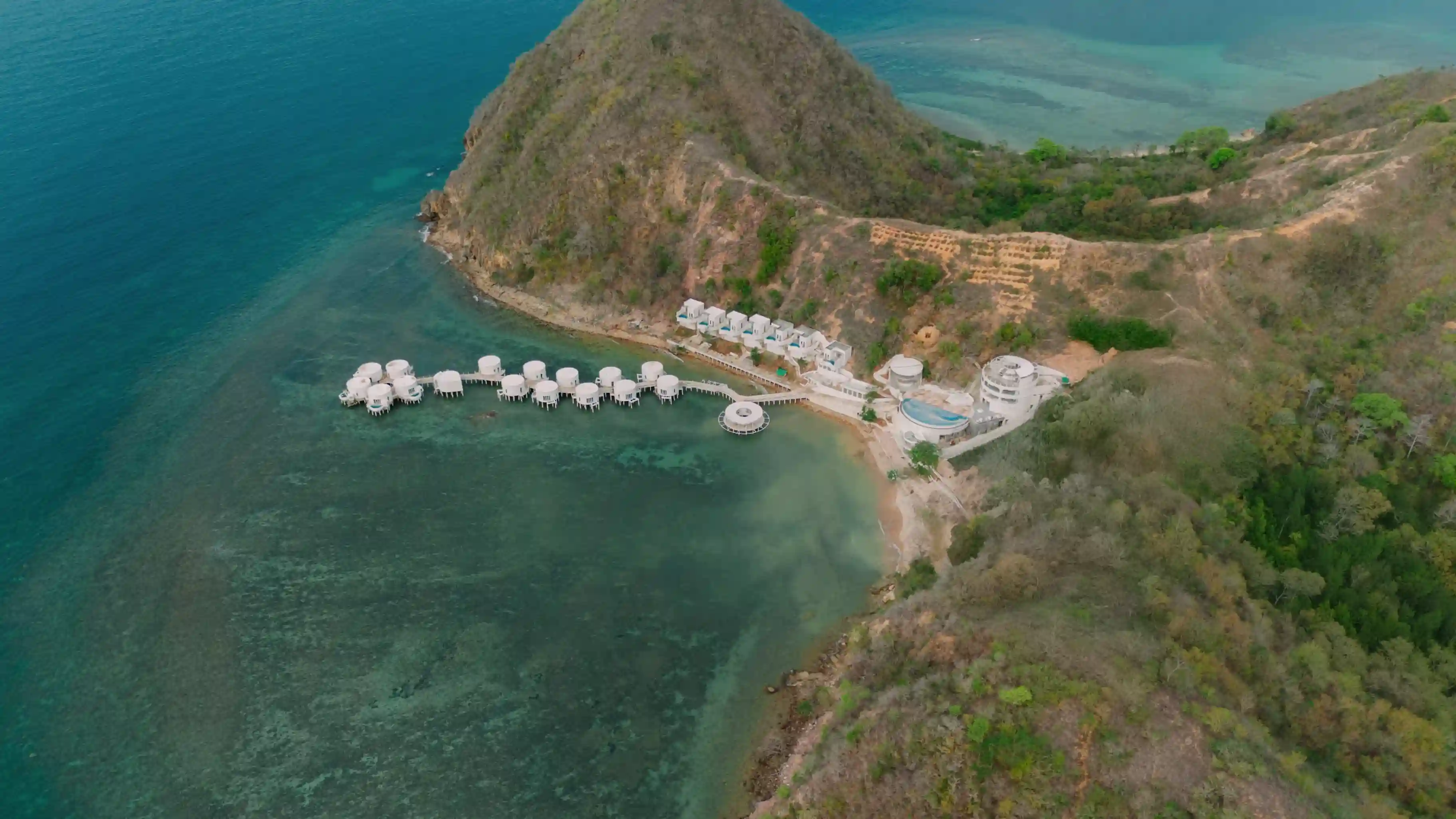 10 Best Luxury Hotels in Labuan Bajo: A Luxurious Stay at the Gateway to Komodo National Park
