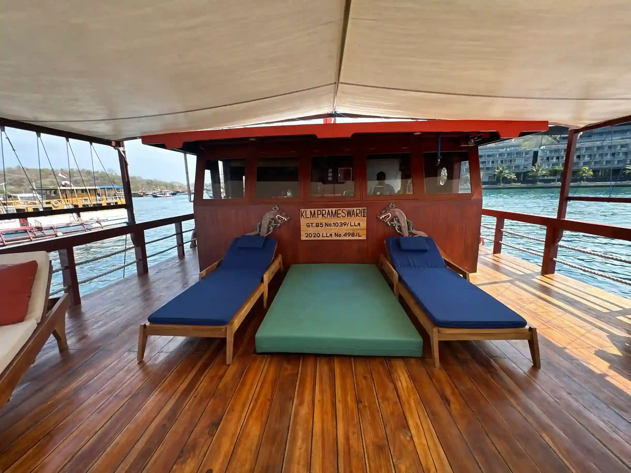 Radea 2 Cruise Phinisi by BoatKomodoTrip