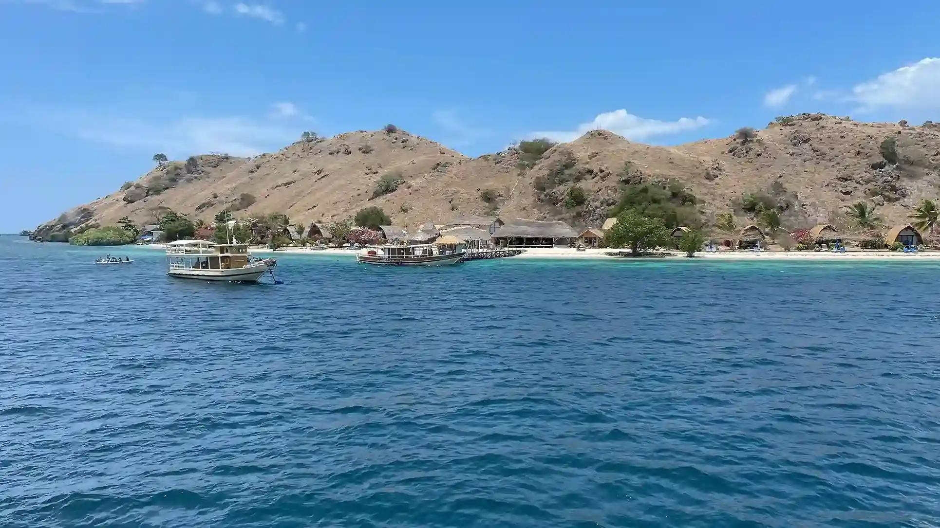 Sebayur Island | Komodo National Park | Boat Komodo Trip