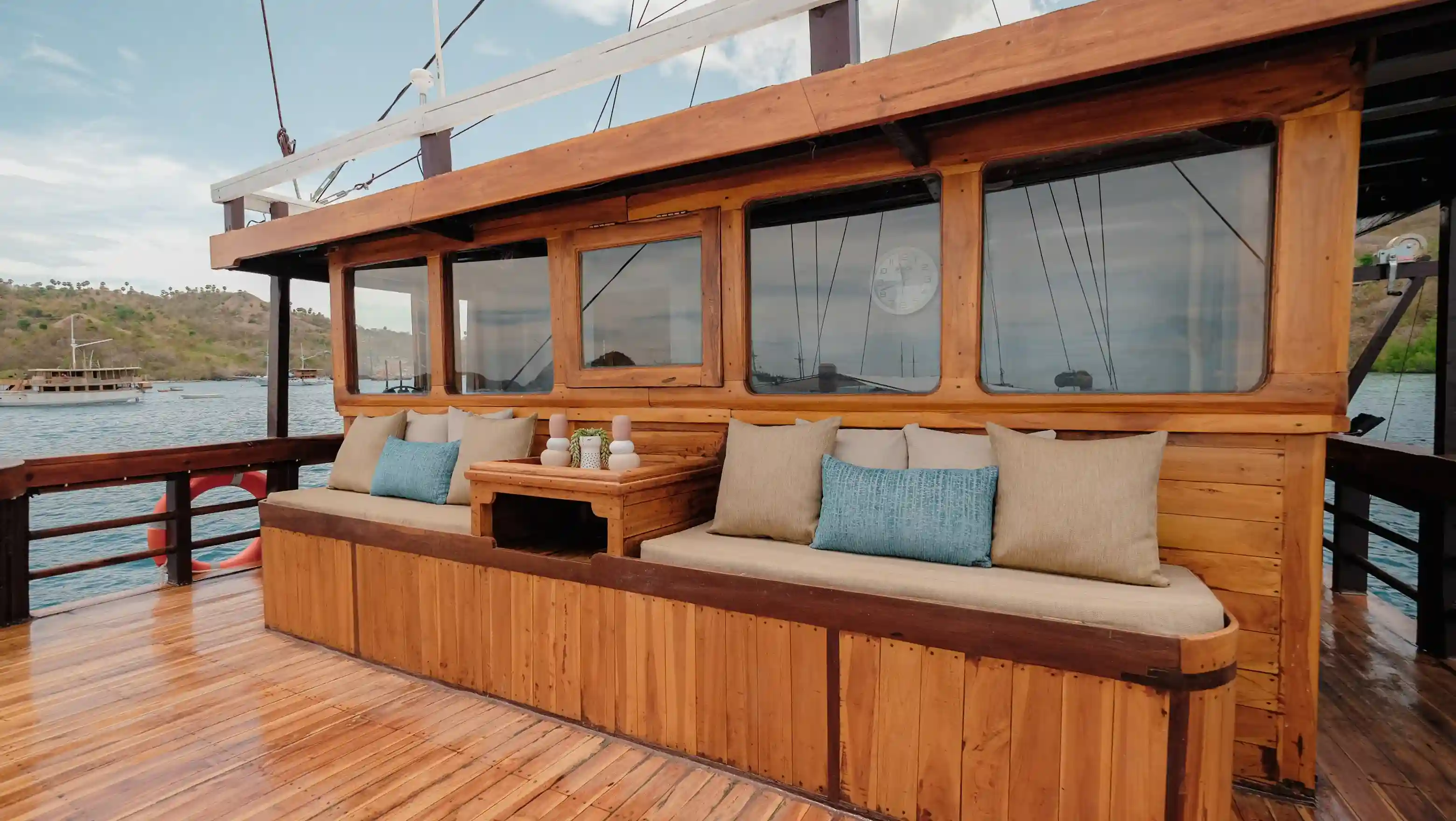 Senada Cruise Phinisi by Boat Komodo Trip