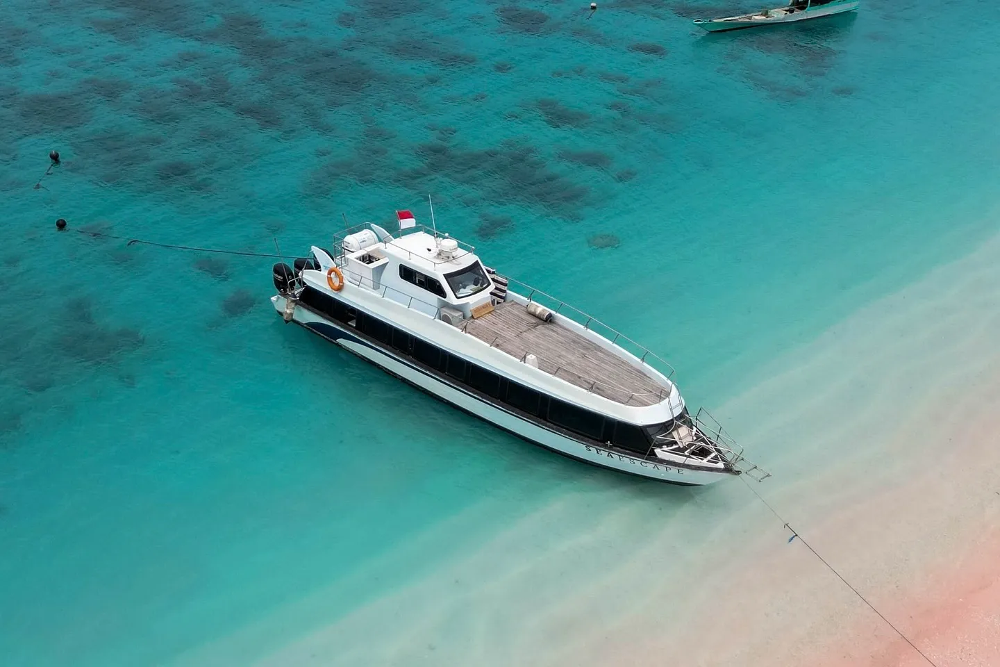 Sea Escape Speedboat - Boat Komodo Trip