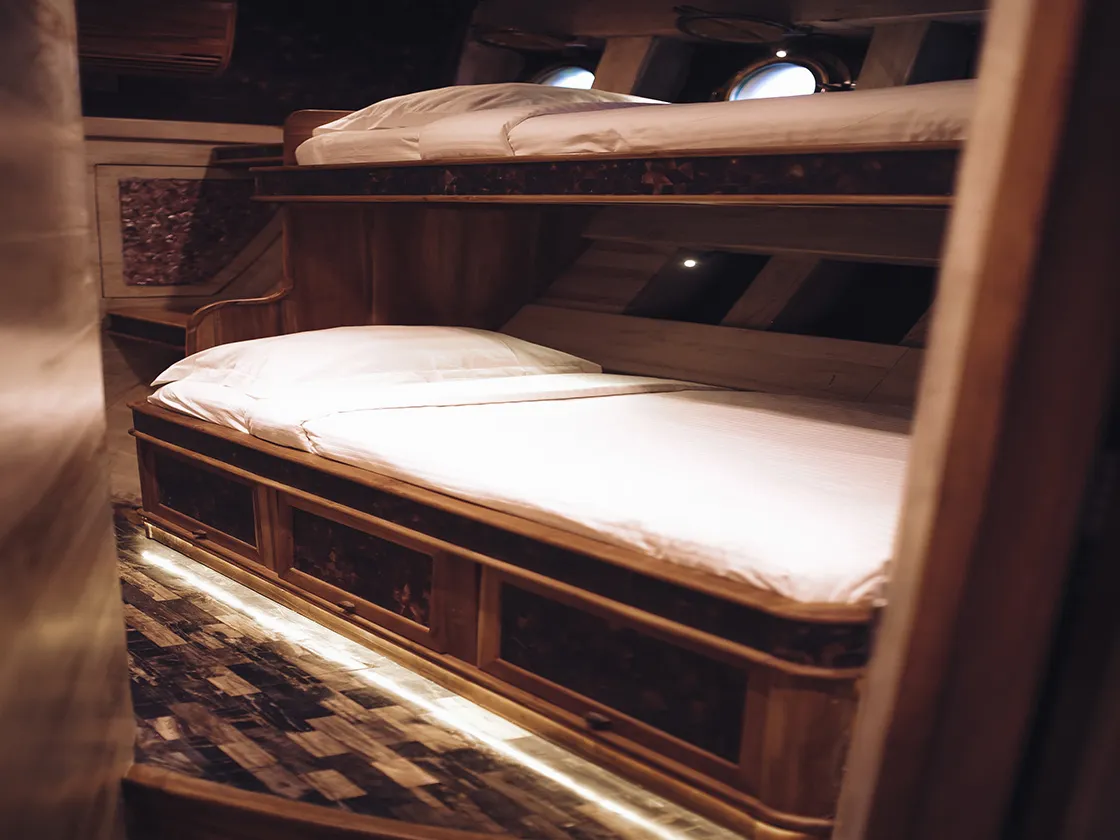 Deluxe Charlize Room on Manta Mae Liveaboard | Raja Ampat Tour Package | Boat Komodo Trip