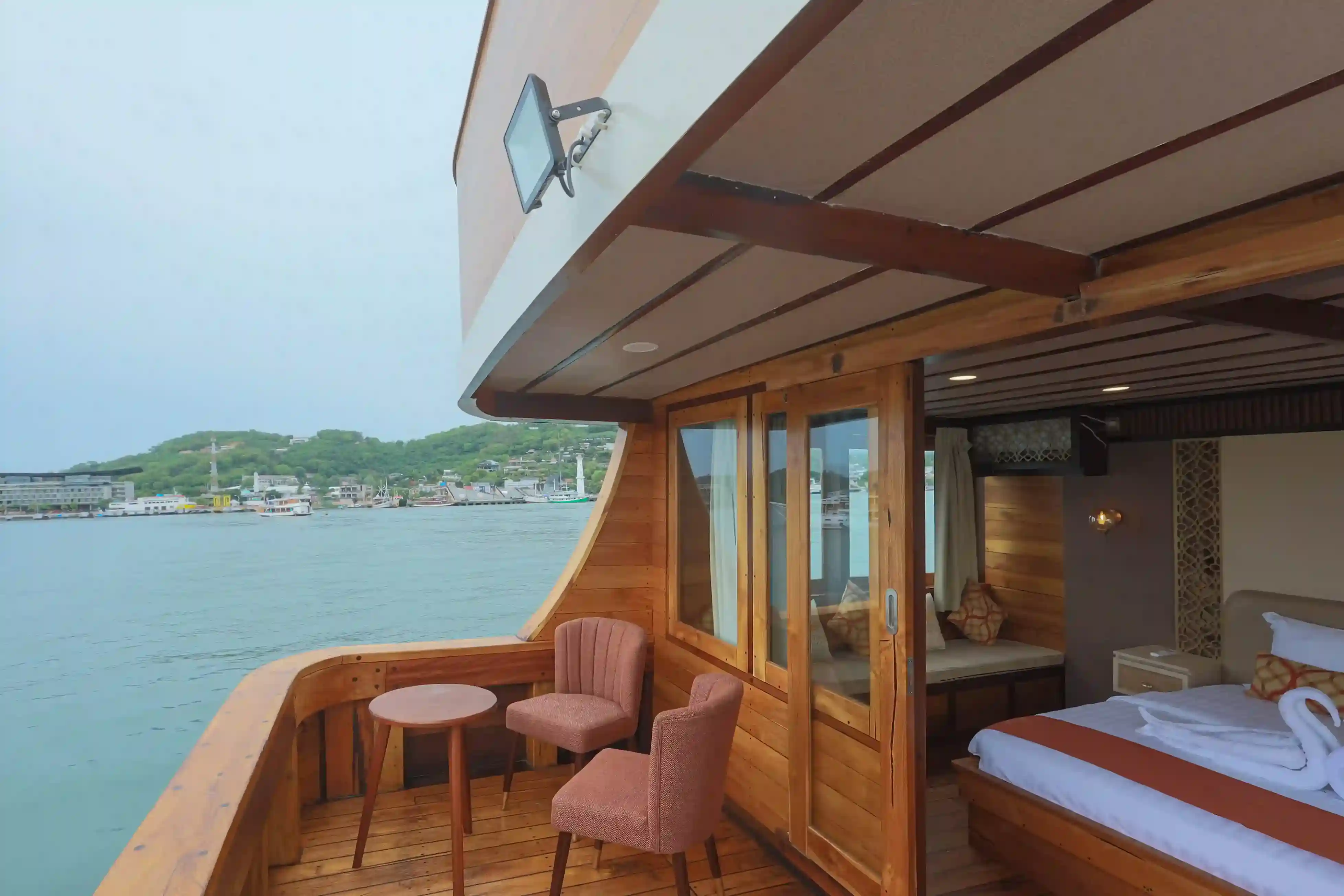 Master Cabin Balcony | Elrora Cruise Phinisi by Boat Komodo Trip