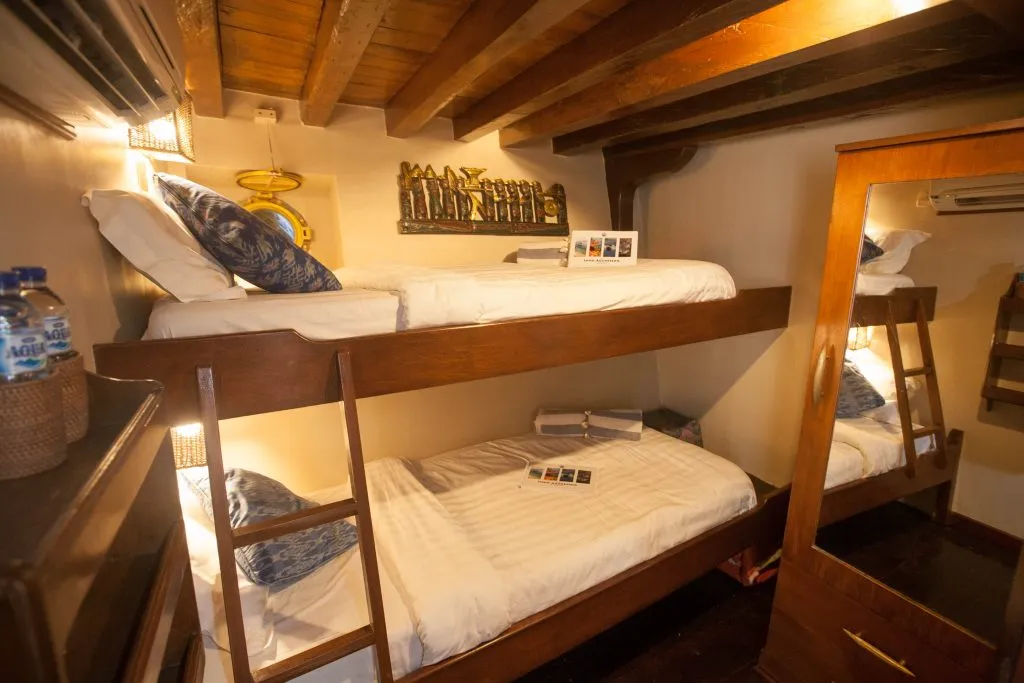 Ombak Biru Liveaboard | Boat Komodo Trip