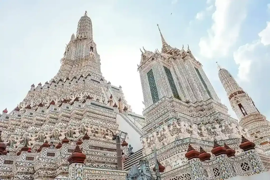 Wat Arun in Bangkok, Thailand (source: pexels)