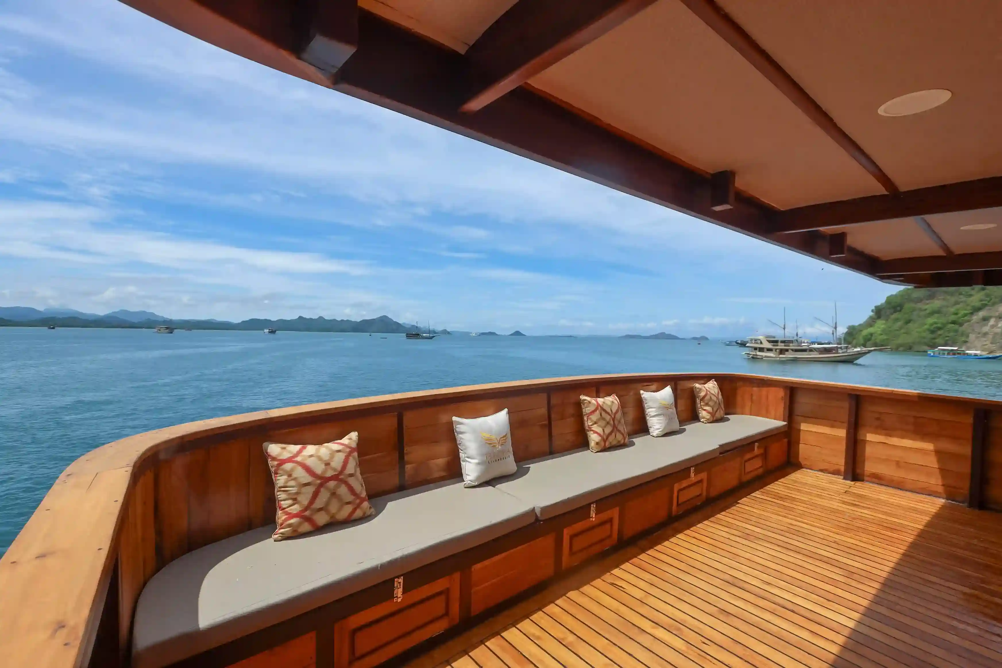 Chill area | Elrora Cruise Phinisi by Boat Komodo Trip