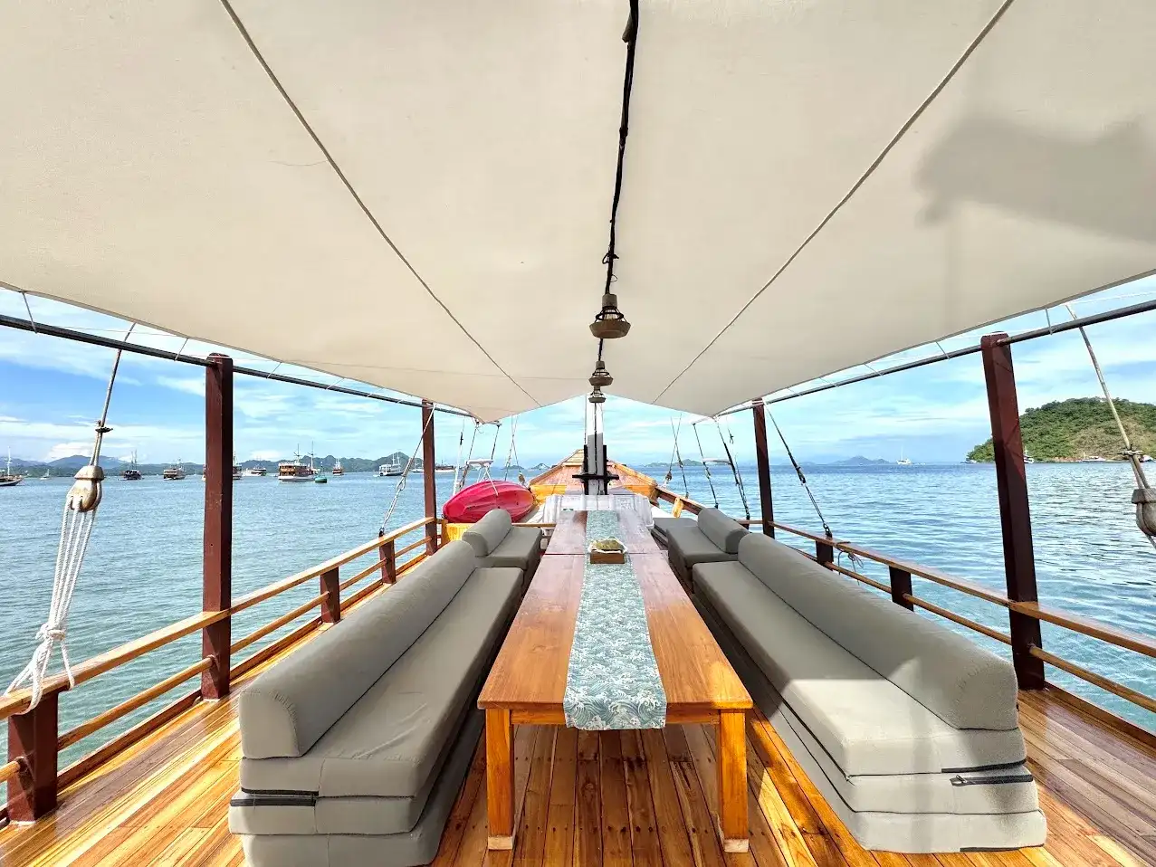Outdoor Dining Area Andalucia II Phinisi | Komodo Boat Charter | Komodo Trip