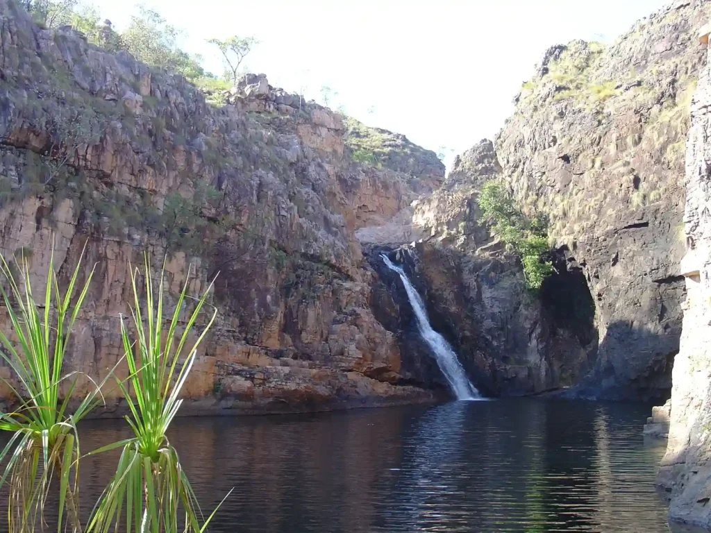 Maguk (Barrk Sandstone Plateau) Kakadu National Park (Source by Wikimedia Commons)