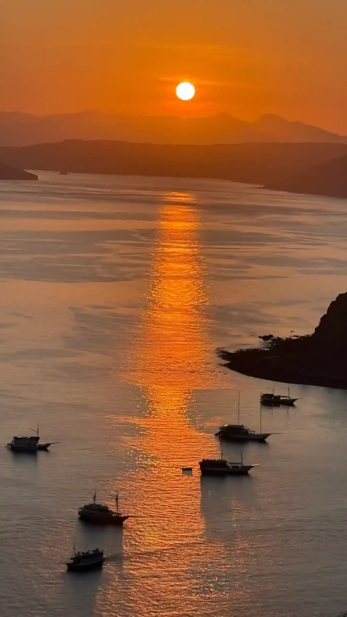 11D10N Komodo Island Tour with Boat Komodo Trip