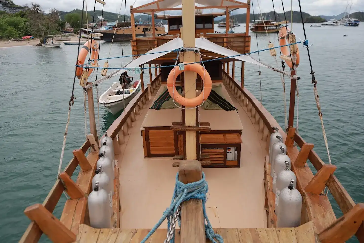 Dive Deck Area on Floresta Phinisi | Komodo Island Tour | Boat Komodo Trip