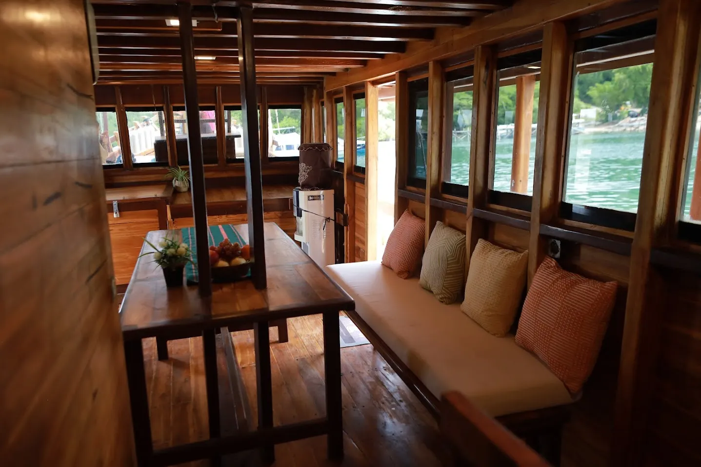 Indoor Dining Area on Floresta Phinisi | Komodo Island Tour | Boat Komodo Trip