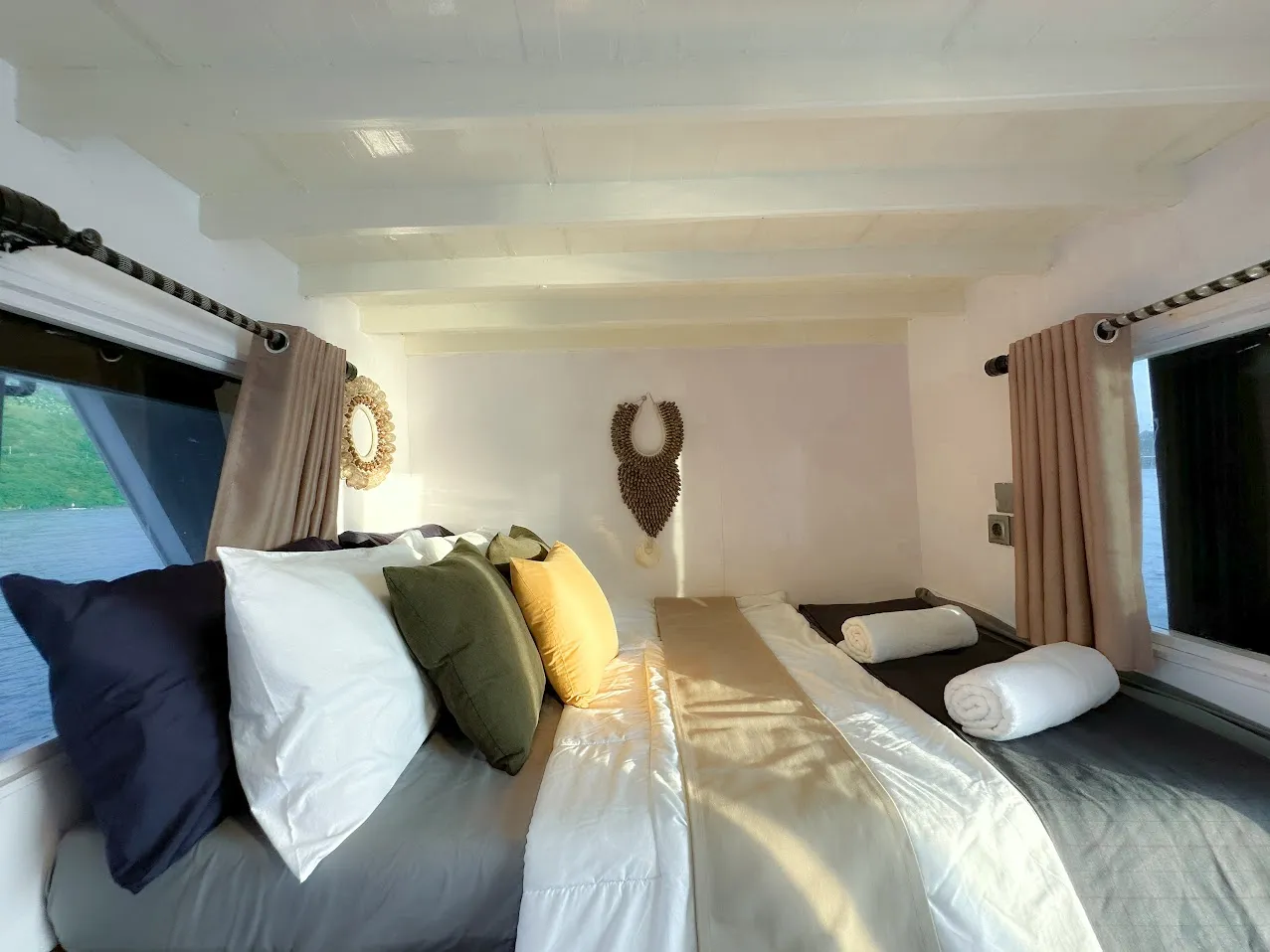 Santemako Phinisi | Komodo Tour | Boat Komodo Trip