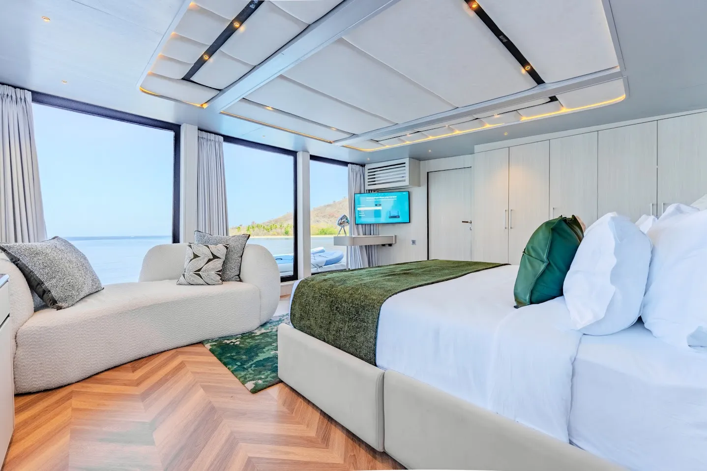 Liveaboard Suites