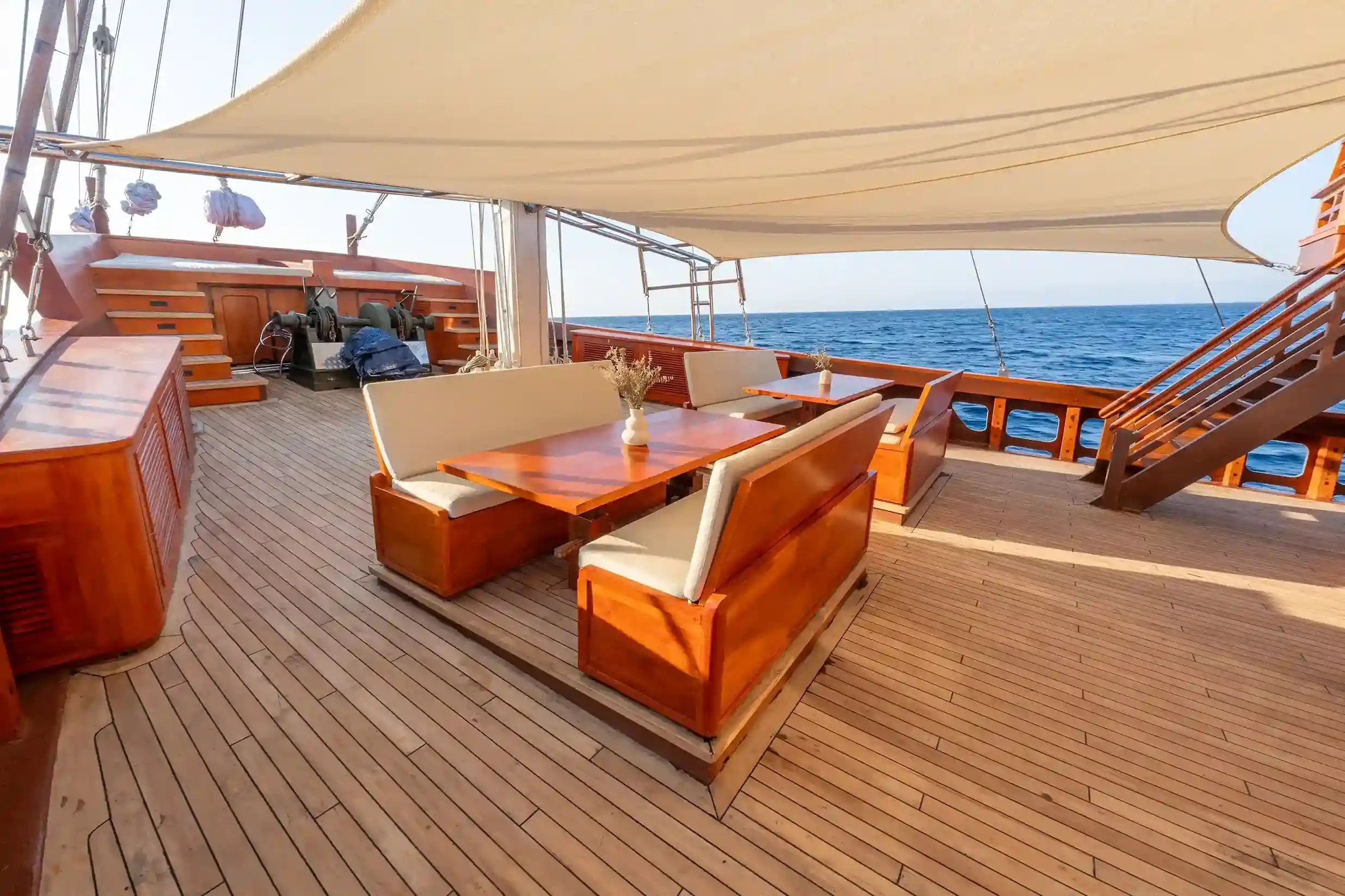 Sanctuary Phinisi Liveaboard Boat Charter | Sanctuary Outdoor Area | Komodo Tour | Raja Ampat Tour | Boat Komodo Trip