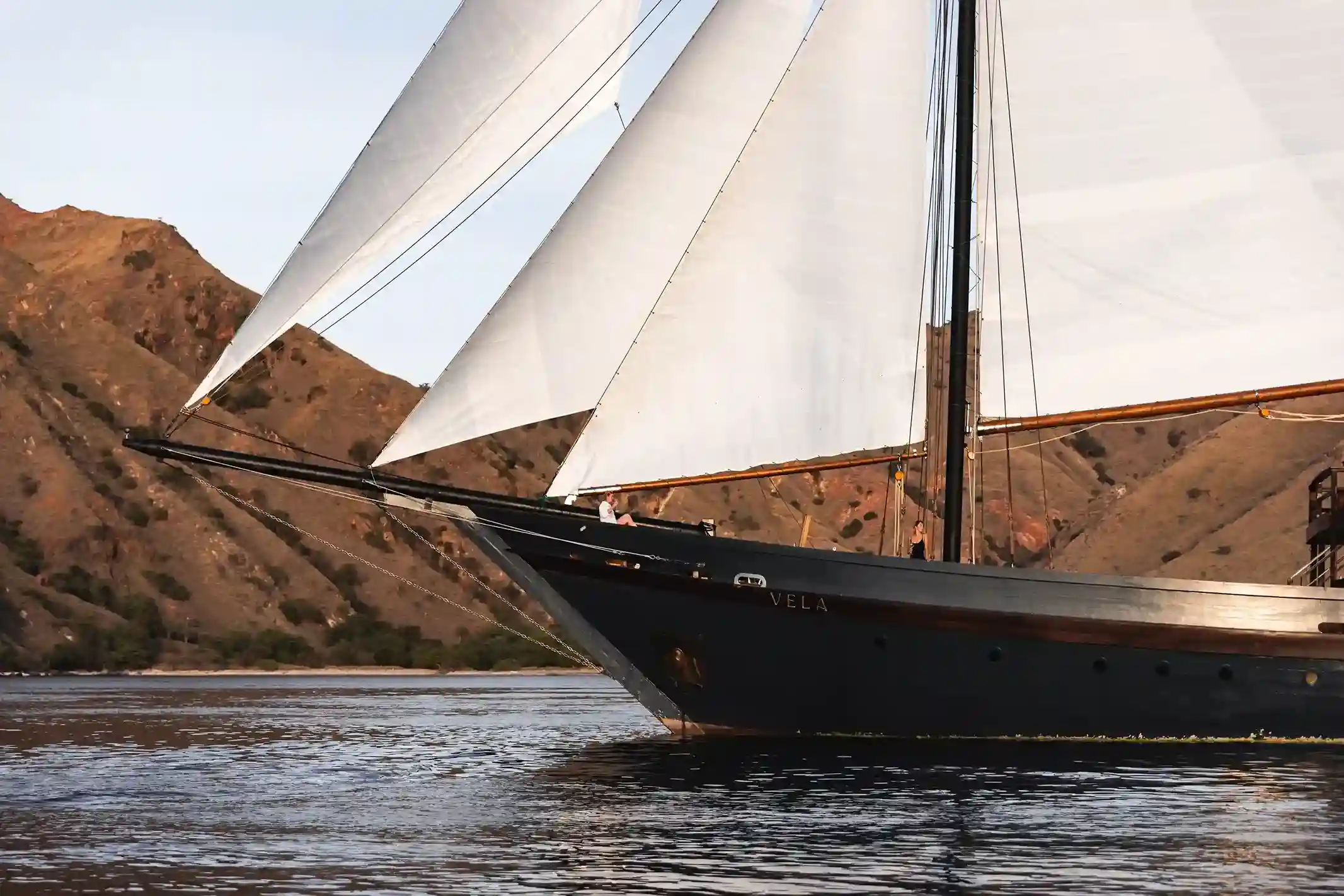 Vela Phinisi Boat Charter | Boat Komodo Trip