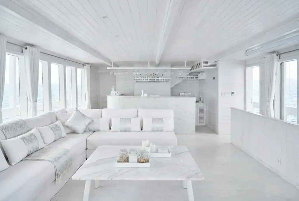 A Masterpiece of Light, Space, and Unbroken Horizons